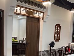 -洈水谣 · 地道荆州松滋菜(菱角湖公园店)
