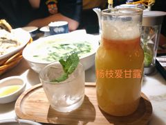 -绿茶餐厅(松江万达店)