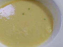 -欧洲房子(宜必思店)