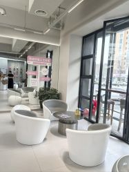 -Z.X HAIR SALON张新美业