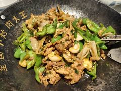 -费大厨辣椒炒肉(黄兴中心广场店)