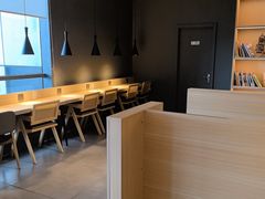 -魔方城市书房(中街益田店)