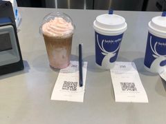 -瑞幸咖啡(凤凰海负一楼美食街店)