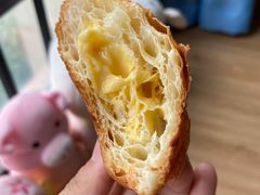 爆浆牛角包-六贤记(杭州龙湖滨江天街店)