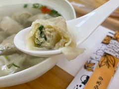 招牌鲀鱼馄饨-江小鲀河豚馄饨(日月光店)