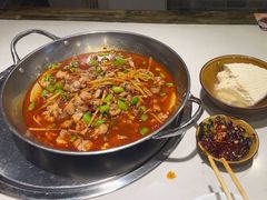 -盐井记·自贡美蛙鲜锅兔(中和店)