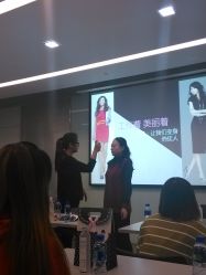 -上海彩妆秀摄影设计有限公司