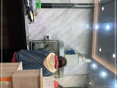 -白翔甜食店