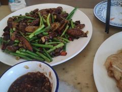 -东北菜冰城一家人