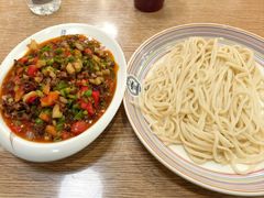 -歹歹的加个面过油肉拌面