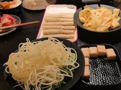 -晓宇重庆火锅(西安荟聚店)