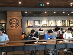 门面-星巴克(杭州西湖银泰1F店)