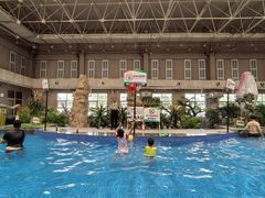 -兴芮温泉度假区