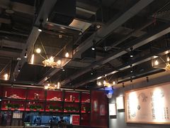 大堂-渝是乎酸菜鱼(龙旗购物中心店)