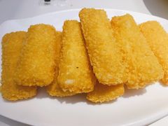 -阿瓦山寨·湘菜现炒·剁椒鱼头王(咸阳总店)