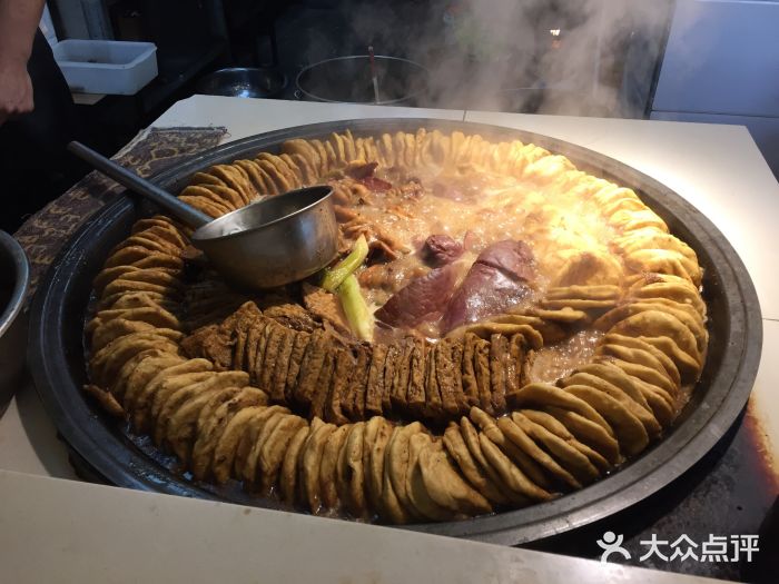 门框胡同百年卤煮(新街口店)老北京卤煮火烧图片