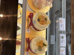 -花花卷卷·鲜食蛋糕(静安久光百货店)