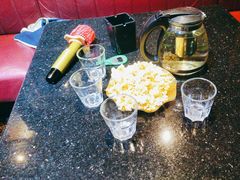 -骑士KTV(红谷滩万达店)