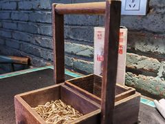 -鸣记脆皮烤鱼·海鲜烤鱼(三八广场店)