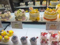 -花花卷卷·鲜食蛋糕(泉屋店)