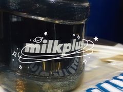 电光蓝桶水蜜桃檬檬茶-milkplus·泰式奶茶(较场东路店)