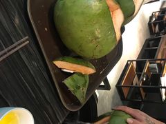 -东椰·海南椰子鸡火锅(朝阳门店)