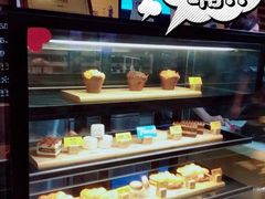 面包甜点陈列柜-麦当劳(西单明珠店)