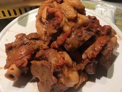 招牌酱大骨-关东小磨东北菜(上海长风大悦城店)