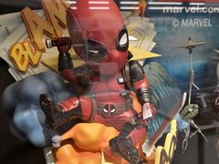 -泡泡玛特POPMART(蓝色港湾店)