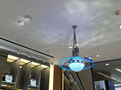 -Vivienne Westwood(上海来福士广场店)