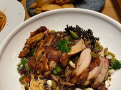 烤杂菇鸡腿排杂粮碗-青麦家·融合餐厅(江岛智立方店)