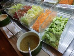 -大雁塔假日酒店·绿茵阁西餐厅