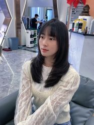 -V8潮牌·接发烫染连锁