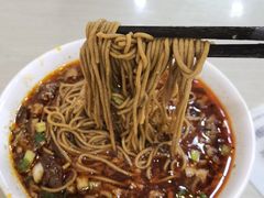 -崇州余荞面(落虹桥店)