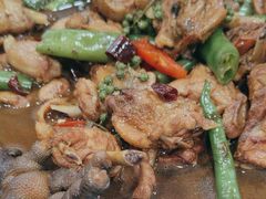 -八两八金·莱芜特色炒鸡(市南漳浦路店)