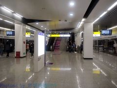 -红土地(地铁站)