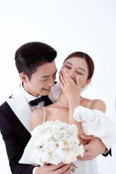 -红番婚纱礼服