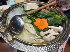 -8PINTS八品脱·日料·烧鸟·精酿小酒馆(莘庄店)