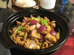 -民间瓦缸煨汤館(嵩山路店)