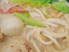 -杨光辉麻辣烫(华侨城商业中心店)