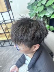 -藤野造型烫染·漂发