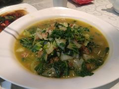 -湖庭壹品鸭王·传统北京烤鸭·别墅私房菜·庭院宵夜(江宁店)