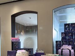 -优护佳医护级月嫂(和睦家浦西店)
