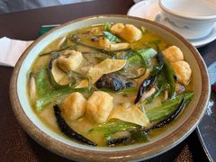 -曼听小寨海鲜烧烤·大连辣炒大王(盖州街店)