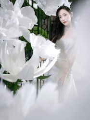 -伯瓷皇后婚纱艺术空间