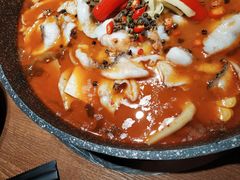 -山城外·非遗酸菜鱼(财富中心店)