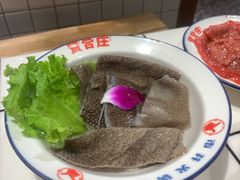 -喜悦小串丹东小黄牛海鲜烧烤大排档(民主广场店)