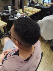 点击看大图 -Mentor Hair Salon
