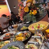 美好的一天开始了，今日份的快乐在于积极向上热爱生活。