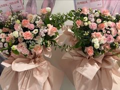 -亭亭鲜花店(中山北路店)